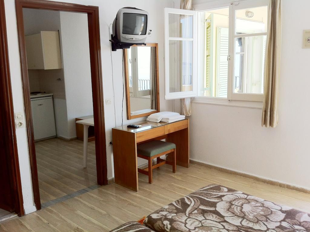 בניטסס Litharia Apartments מראה חיצוני תמונה