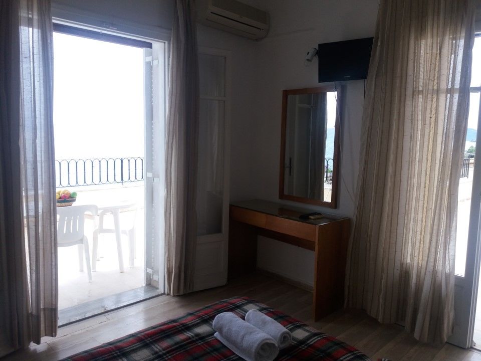 בניטסס Litharia Apartments מראה חיצוני תמונה
